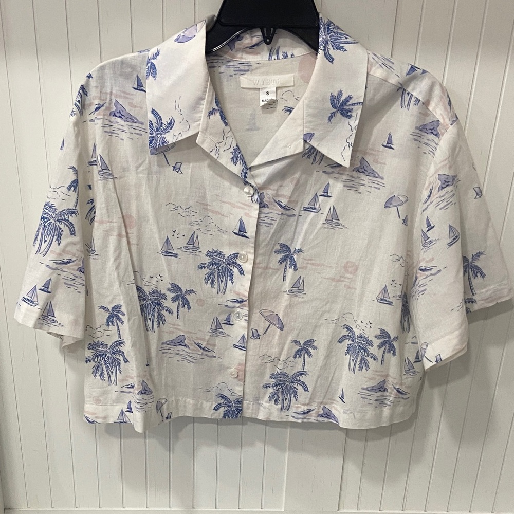Women's Blue and White Crop Top